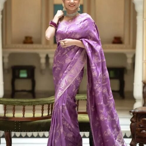 114_65d83bc4-fcd5-4e0a-97a3-fe9f6d81086c-1.jpg Lavender Color Banarasi Jacquard Zari Weaving Saree
