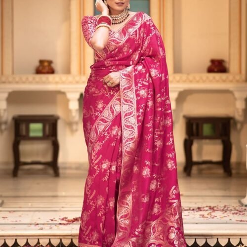 172_2bb5161e-4ab7-4b87-a17a-48393ab2d2c7-1.jpg Rani Pink Color Banarasi Jacquard Zari Weaving Saree