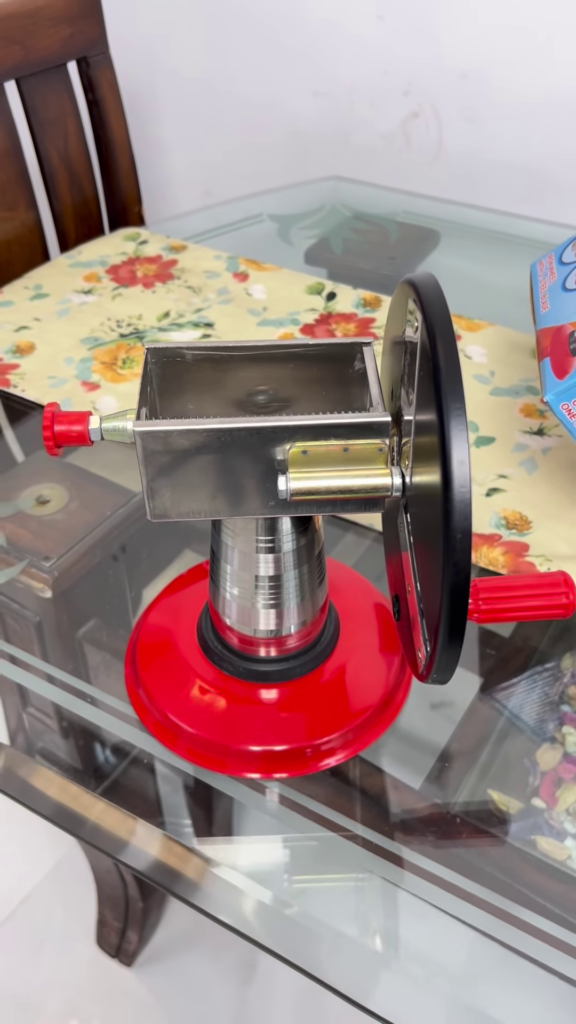 Manual Rotary Potato Slicer and Chip Maker - Photo 2