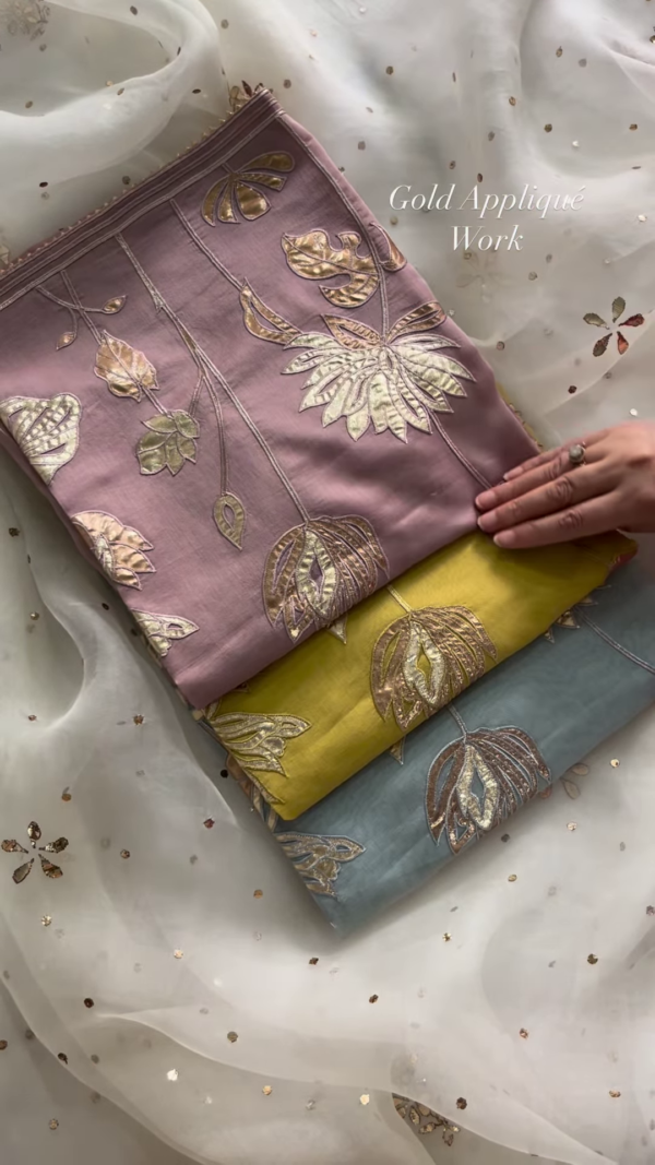 3202-2.png Luxurious Appliqué Work Dupatta