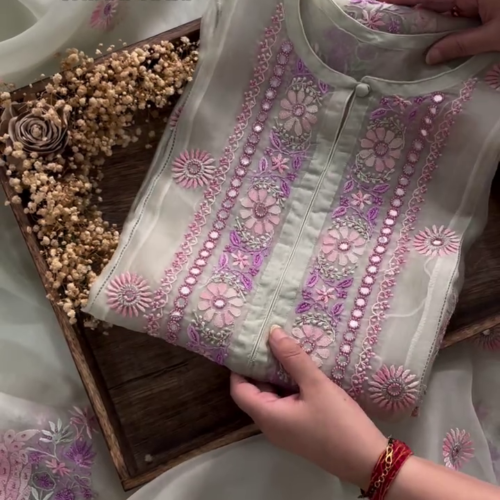 3203-2.png Elegant Chikankari Kurta with Mirror Work