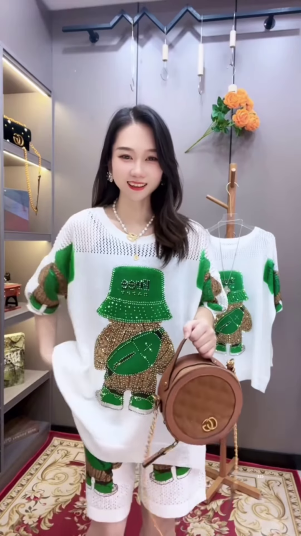 3205-3.png Chic and Playful Two-Piece Lounge Set