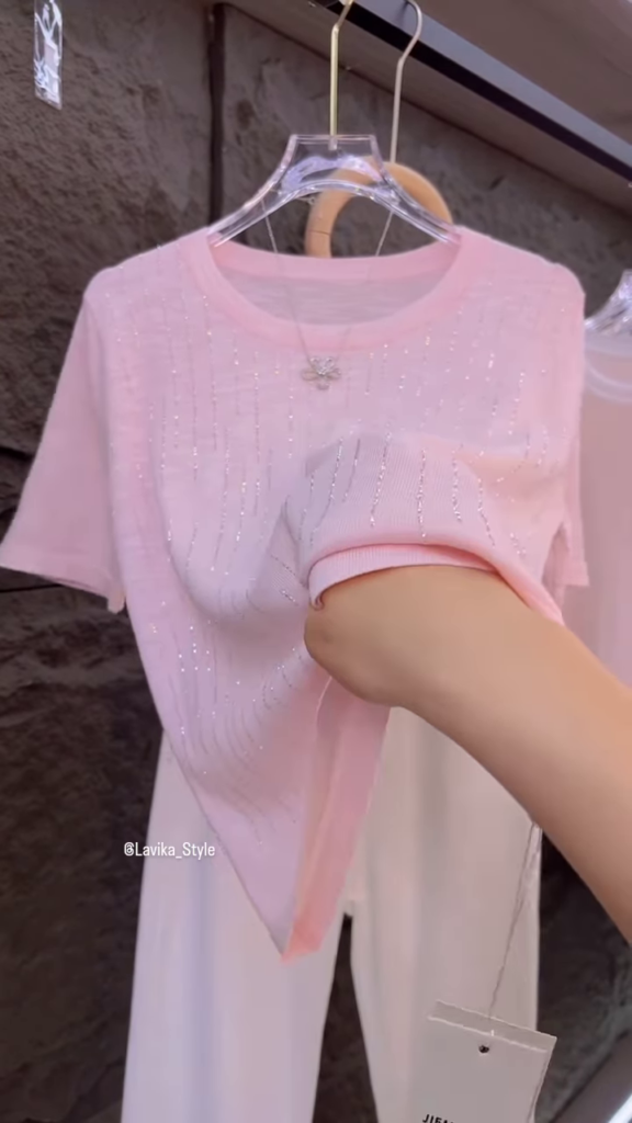 Shimmering Soft-Knit T-Shirt with Glitter Details - Photo 1