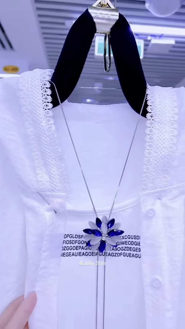 3223-4.png Elegant White Layered Outfit with Striking Blue Necklace