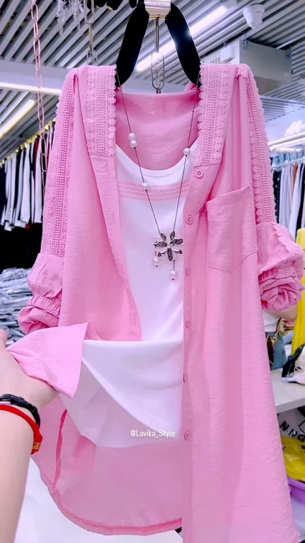 3224-2.png Pastel Pink Overshirt with Lace and Pearl Necklace