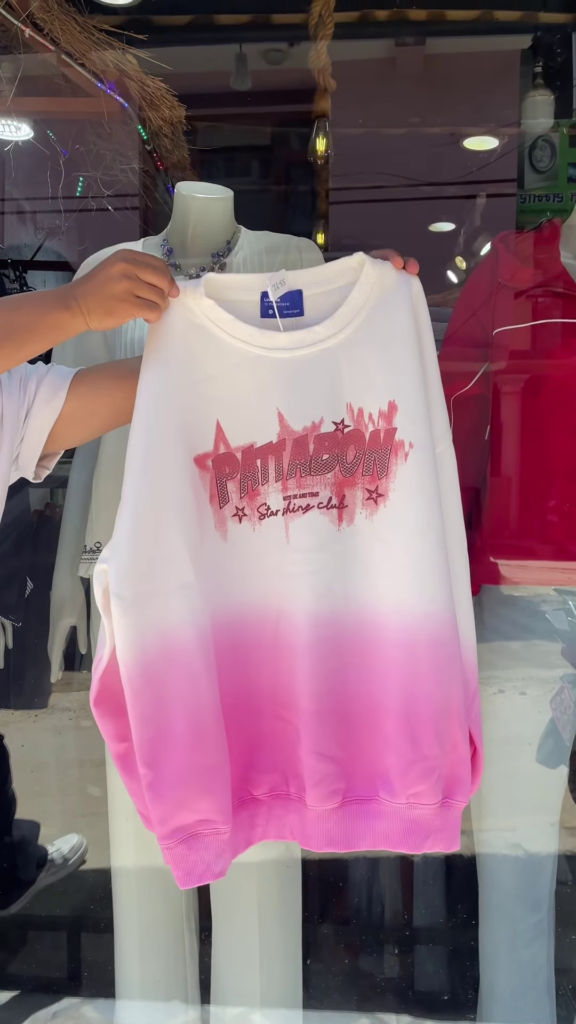 Stylish Pink Ombré Sweatshirt with Bold Graphic Print - Photo 5