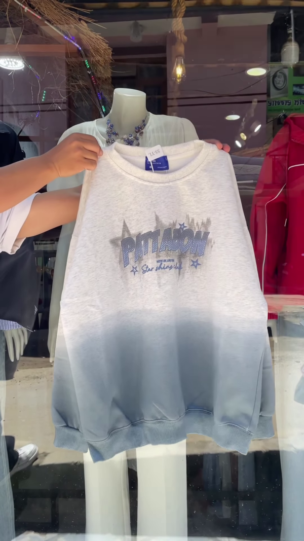 3226-4.png Stylish Pink Ombré Sweatshirt with Bold Graphic Print