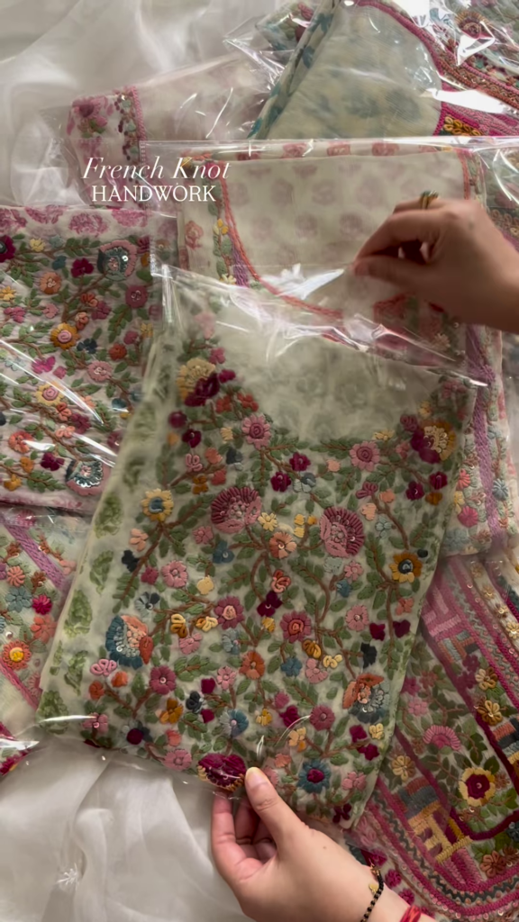 Handcrafted Floral Embroidered Kurta with French Knot Work - Photo 5
