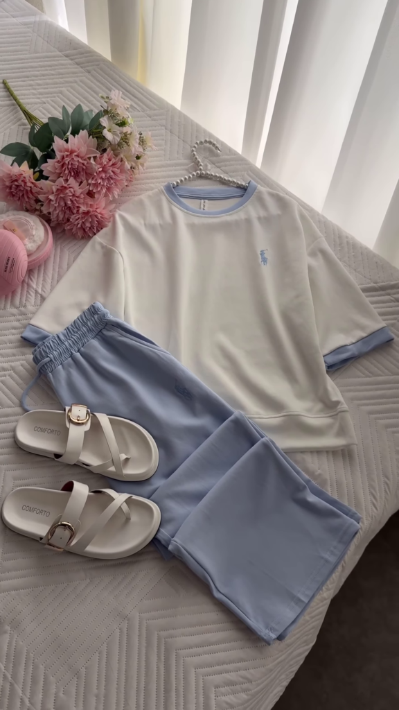 Relaxed Pastel Color-Block Loungewear Set - Photo 1