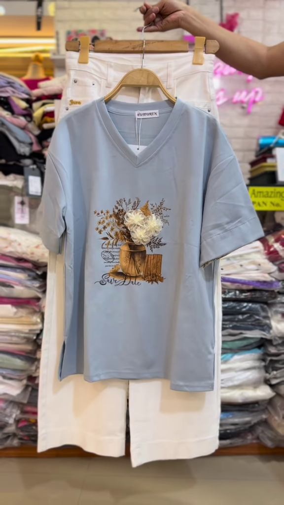 Floral Appliqué V-Neck T-Shirt with Plaid Cuffed Sleeves - Photo 1