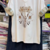 3310-5.png Floral Appliqué V-Neck T-Shirt with Plaid Cuffed Sleeves