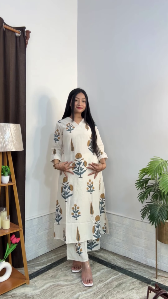 Artisanal Floral Kurta and Trouser Set Collection - Photo 3