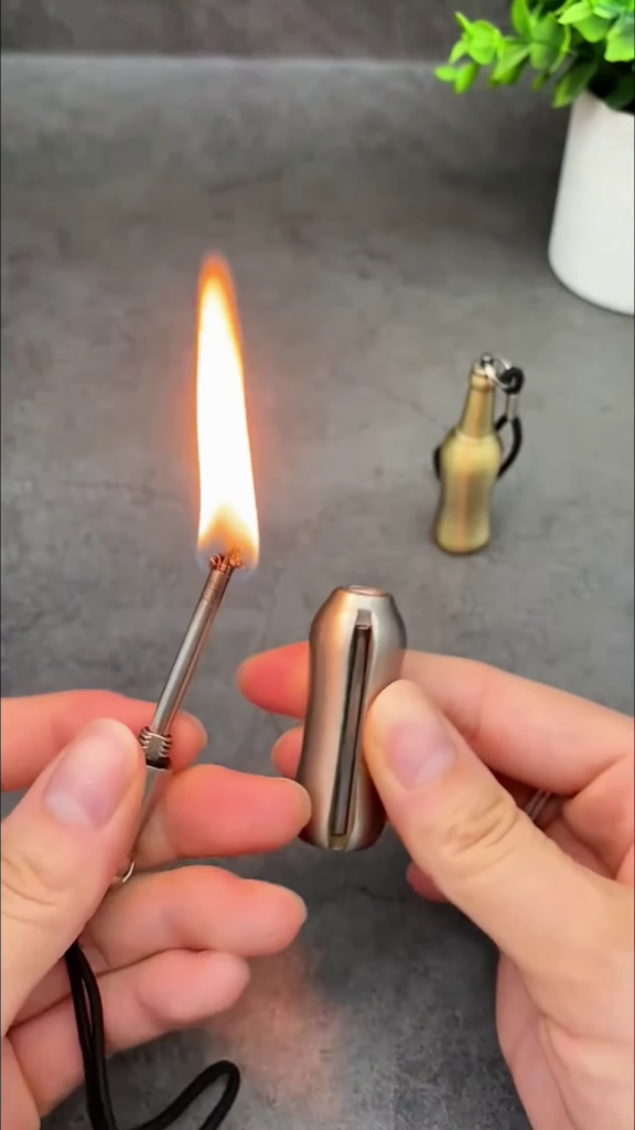 Portable Metallic Matchstick Lighter - Photo 1
