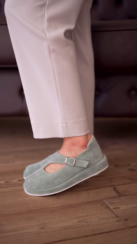 Suede Mary Jane Platform Flats - Photo 4