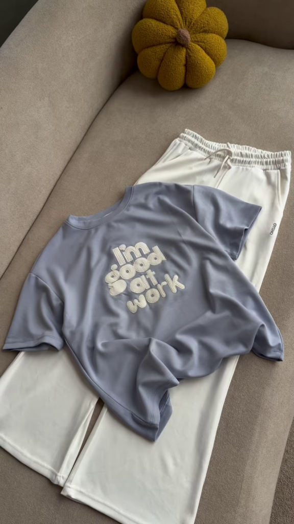 Graphic "I'm Good at Work" T-Shirt and Maroon Lounge Set - Photo 1