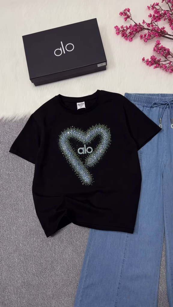 Rhinestone Heart-Embellished Logo T-Shirt and Denim Trousers Set - Photo 1