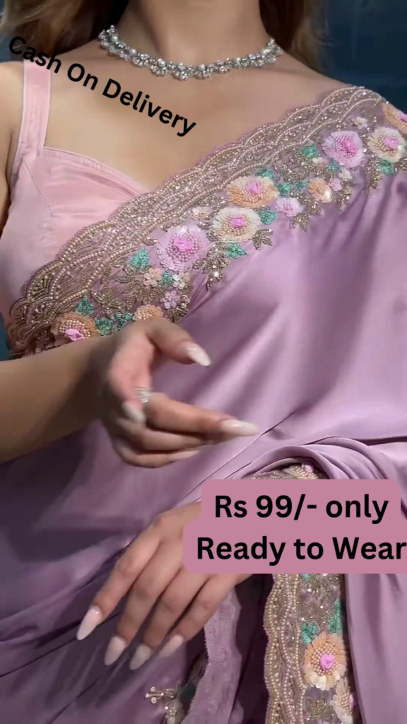 Heritage Emerald Bandhani Saree with Artisanal Borders - Photo 2