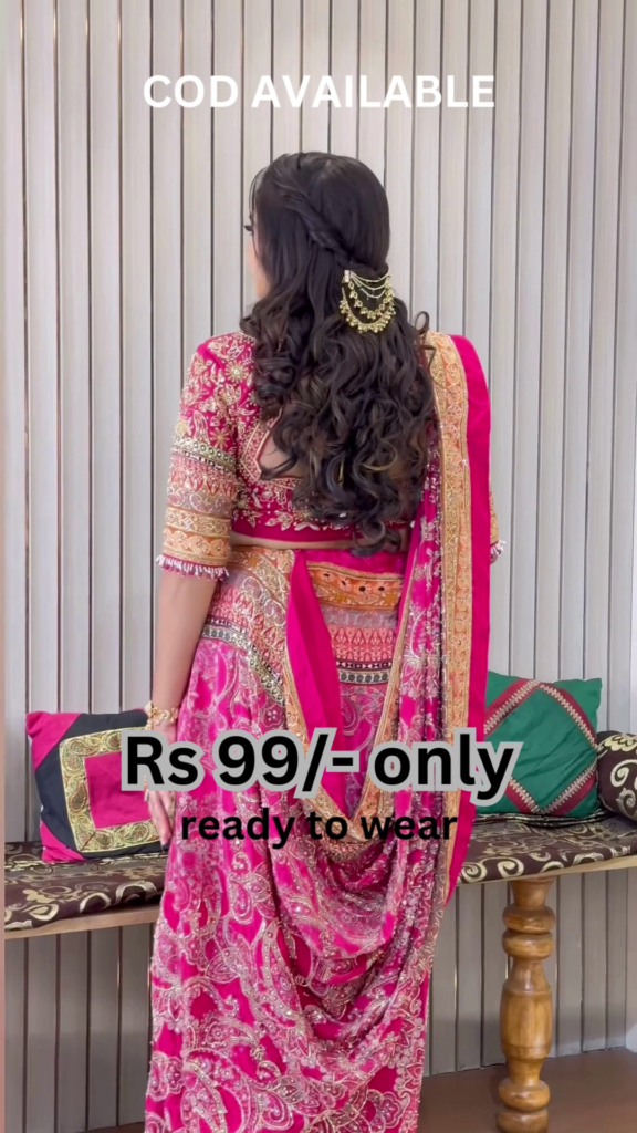 Majestic Fuchsia Silk Saree with Traditional Zari Borders - Photo 2