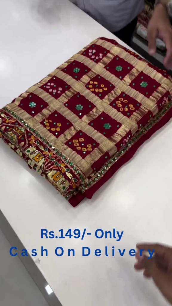 Heritage Maroon Bandhani Silk Saree - Photo 2